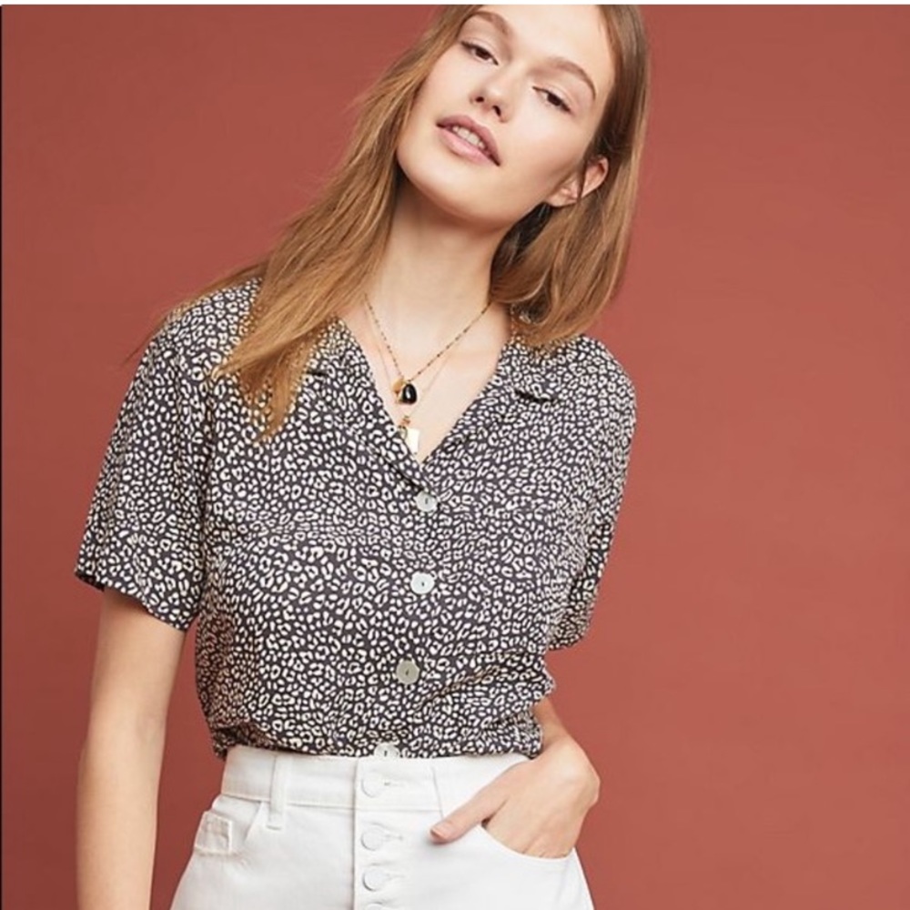 Anthropologie Beachgold Animal Print Button Down